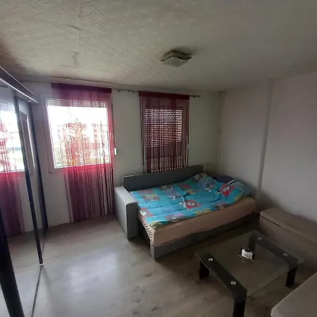 Apartman Senjak Apartment